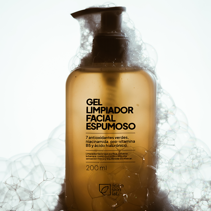 Gel Limpiador Espumoso con Niacinamida + 7 Antioxidantes Verdes (200ml) | Ético Skin Lab